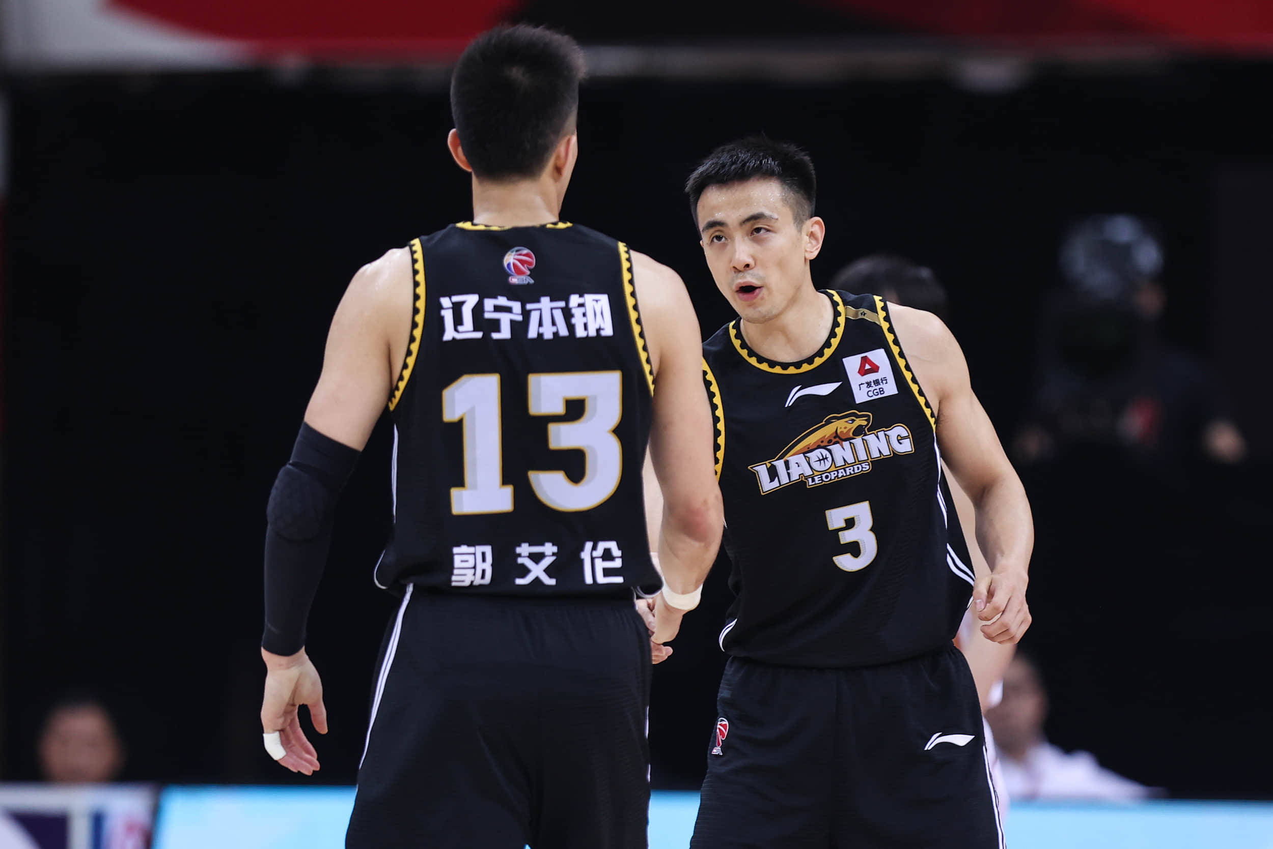 包含辽宁本钢集结日单刀错失，志在NBA常规赛名次提升，底气十足，球探报告显示潜力的词条