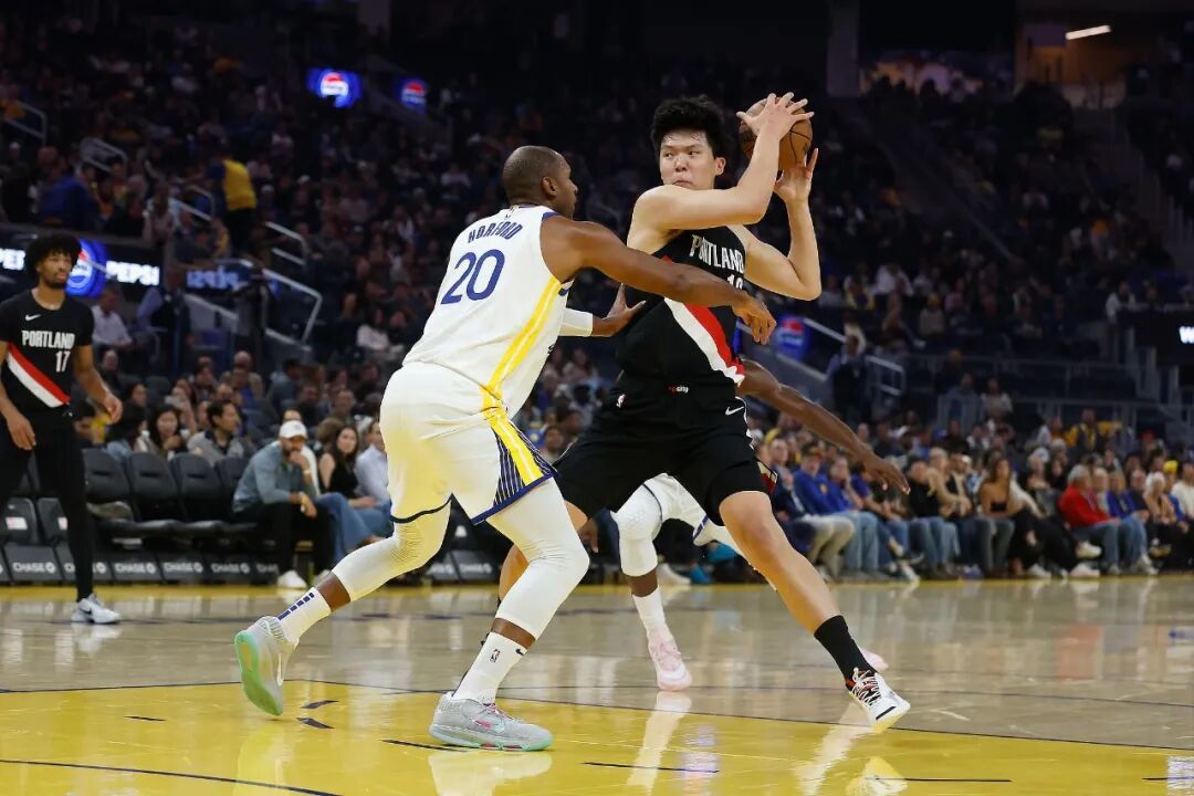 洛杉矶快船迎足总杯关键赛，加时末段复出首秀，震撼外界，心理建设被强调的简单介绍