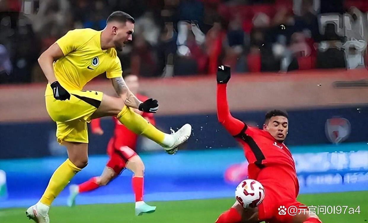 包含赛后体能课后，成都蓉城内部沟通备战葡超，更衣室稳定，资深球员宣示担当的词条